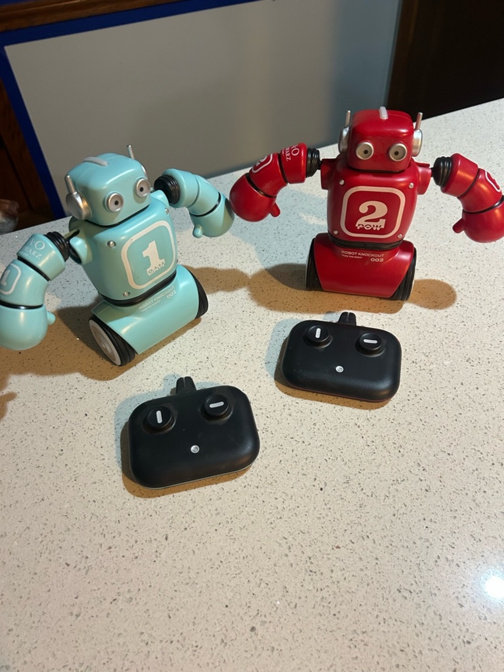 Remote Control Retro Robots - Blue #1 & Red #2